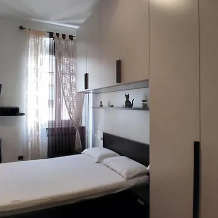 A & S Apartment *